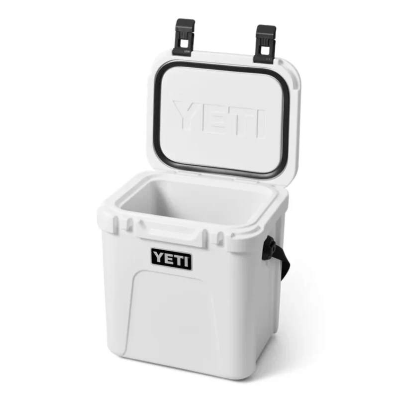YETI Roadie 24 Hard Cooler - Image 3