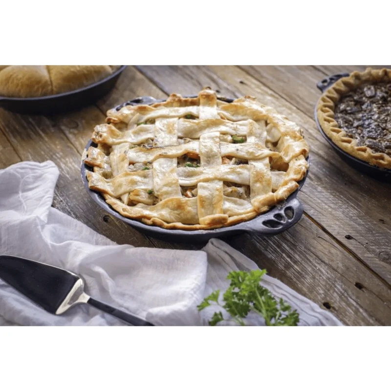 Camp Chef Cast Iron Pie Pan - Image 4