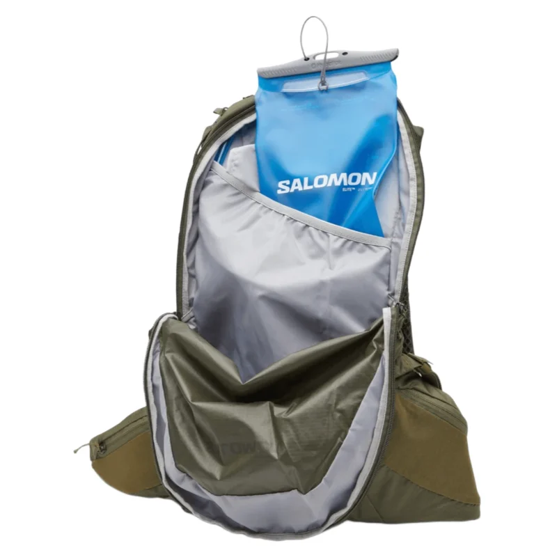 Salomon XT 15 Bladder Hiking Bag - Image 4