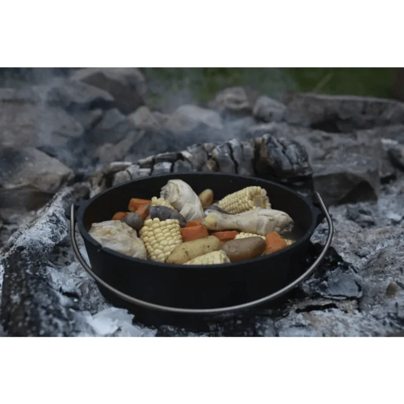 Camp Chef Classic Dutch Oven - Image 2